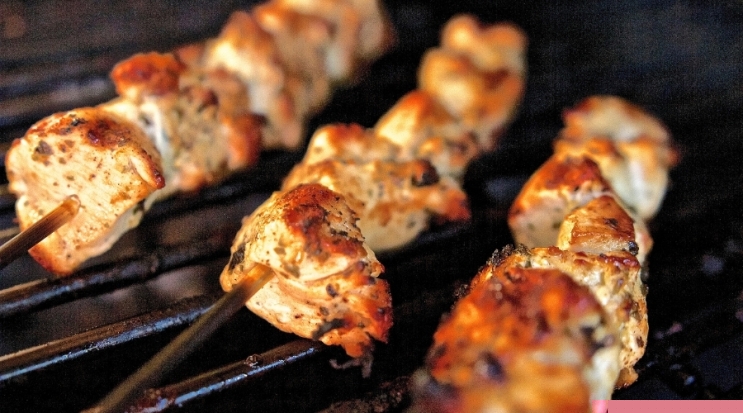 Taze Kekikli Tavuk Şiş